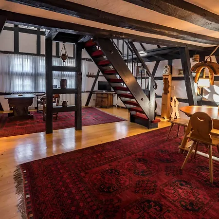 酒店 Neumuehle & 哈默尔堡