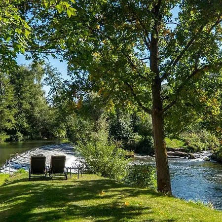 Neumuehle & Hotel 5*
